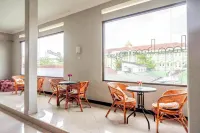 RedDoorz Syariah @ Sunan Bonang Magelang Hotels in Bandongan