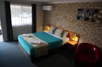 Kilcoy Gardens Motel Hotels in Kilcoy