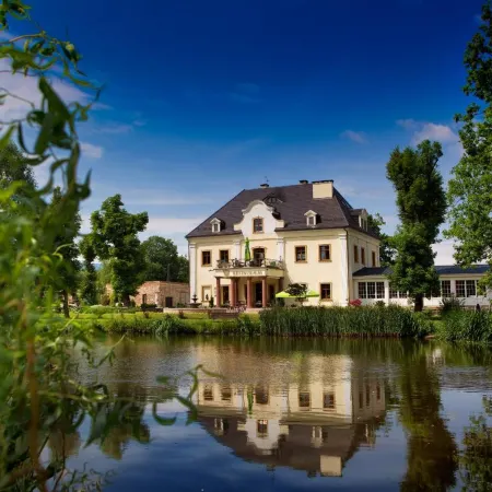 Pałac na Wodzie Hotel & Spa
