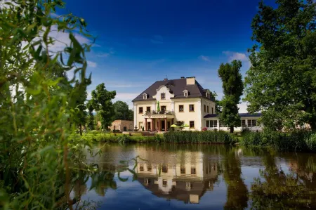 Pałac na Wodzie Hotel & Spa