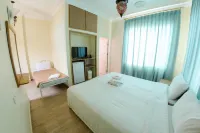 Red Sea Dive Center Hotels near Yacht