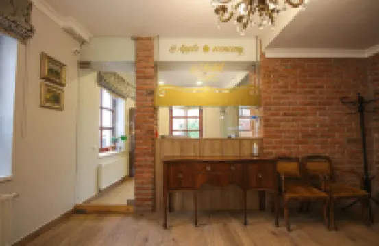 Apple Economy Hotel Hotel di 