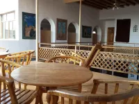 Islambek Hotel & Travel