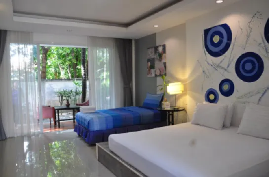 อีด แอนด์ สลีป โรงแรมในตัวเมืองภูเก็ต