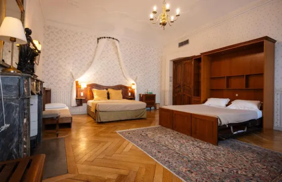 史法思斯濤特爾酒店