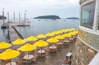 Bar Harbor Inn and Spa - Aamiainen