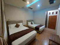 Homestay Banteng Adventure Dieng Mitra RedDoorz Hotel di Kejajar