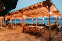 Pino Mar Luxury Bungalows - Bãi biển