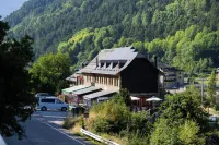 Hostal Pañart Hotels in 