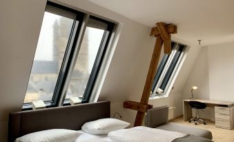 Altstadthotel Hayk am Rhein