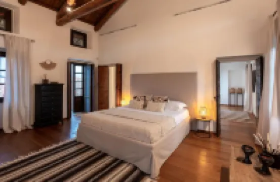 勒阿克酒店 Momo酒店