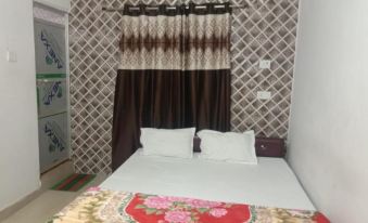 New Hotel Yatri Niwas