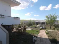 L'Amarena Garden House Отели в г. 