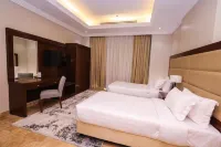 Diamond Aparthotel - Condos