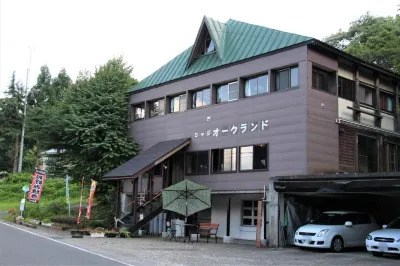 Lodge Oakland Hotels near Taneike