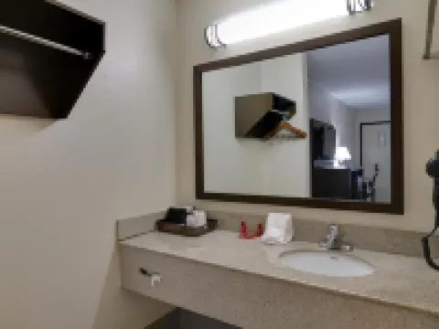 Baymont by Wyndham Ridgeland I-95 Hotels in Jasper County