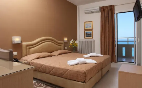 Kronos Hotel Hotels in 