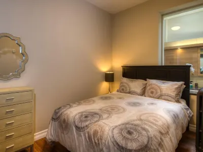 Western Hotel & Executive Suites