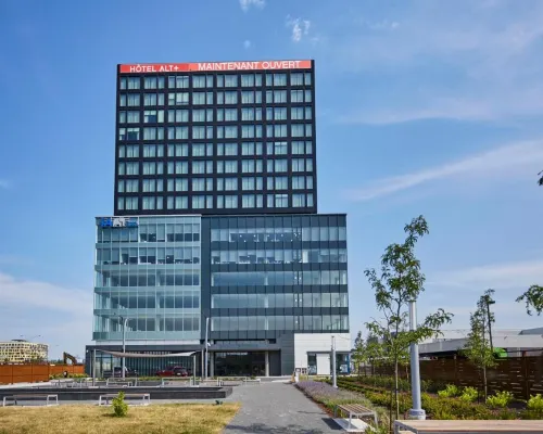 Hôtel Escad Quartier DIX30 Hotels in Brossard