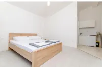 Apartments BruLo - balcony
