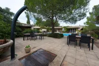 Le Devem de Mirapier Hotels in Cornillon-Confoux