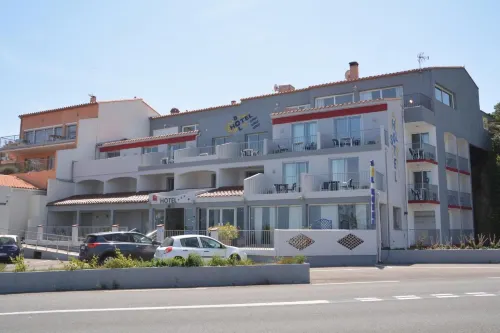 Logis Hotel Solhotel Hotels in Banyuls-sur-Mer
