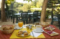 Domaine du Roi Kysmar Hotels in Bommes