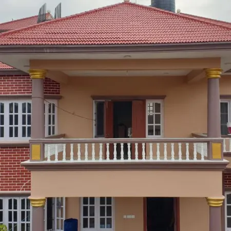 London House Resort