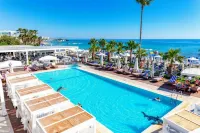 Silver Sands Beach Hotel - ติดทะเล