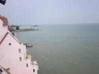Paradise Lagoon Apartment