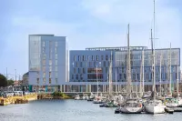 Mercure Dunkerque Centre Gare Hôtels à : Armbouts-Cappel