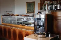 Albergo Alla Pineta - breakfast