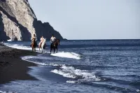 Istoria Hotel - Strand