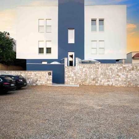 Hotel Mhami
