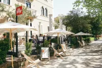DeGrassi Boutique Garni Hotel Izola Hotels in Jagodje