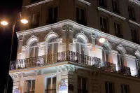 Residence Nell Paris Hotel a IX arrondissement di Parigi