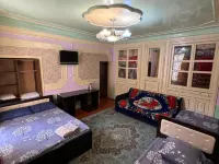 Lovely Home for You Các khách sạn ở Osh