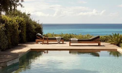 F Zeen Kefalonia