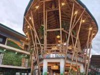 บอนดิ้ง คอฟฟี่ โรสเตอร์ คาเฟ่ แอนด์ โฮเทล โรงแรมใกล้ท่าจอดเรือ Pez Vela