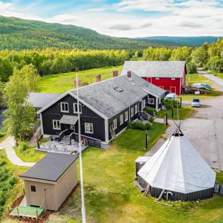 Gargia Lodge