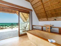 Zanzibar Sunrise at Bandas Ξενοδοχεία στην πόλη Matemwe