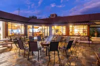Aloegrove Safari Lodge - breakfast