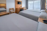 Hotel President - Pools