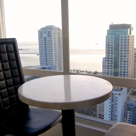 Regency Grand Suites