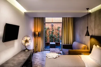 360 Degrees Hotels in Athens