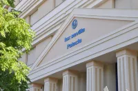 Apartamentos Luxsevilla Palacio アクオポリス周辺のホテル