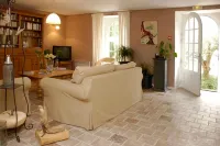 La Maison Vieille Maison d'Hôtes & Gîtes