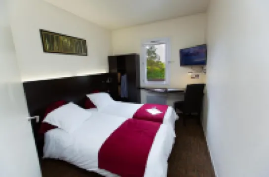 ジ オリジナルズ アクセス, ハルトオテル, クレルモン アグネ