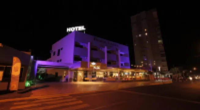 Beira Lago Palace Hotel Hoteles en 