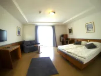 Sporthotel Podersdorf Hotels in Podersdorf am See